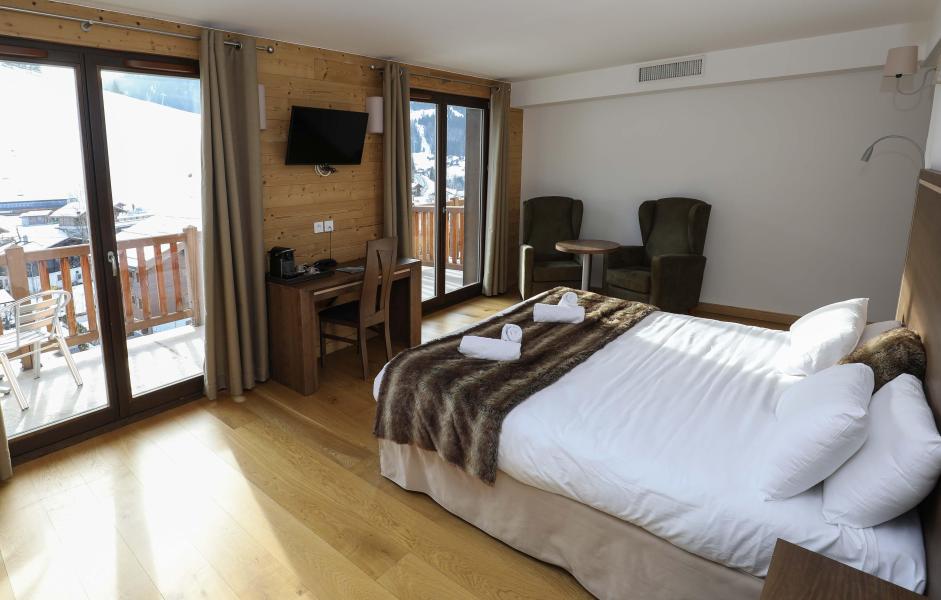 Аренда на лыжном курорте Hôtel le Chamois - La Clusaz - Комната
