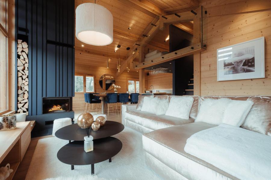 Skiverleih 7 Zimmer Chalet für 10 Personen - Kamchatka - La Clusaz - Wohnzimmer