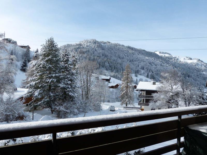 Ski verhuur Appartement 2 kamers 4 personen (108) - Les Etages Bat N°1 - La Clusaz - Balkon