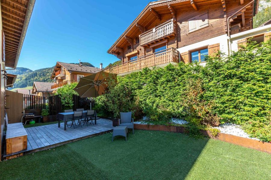 Alquiler al esquí Apartamento 4 piezas para 8 personas (01) - Plein Sud - La Clusaz - Terraza