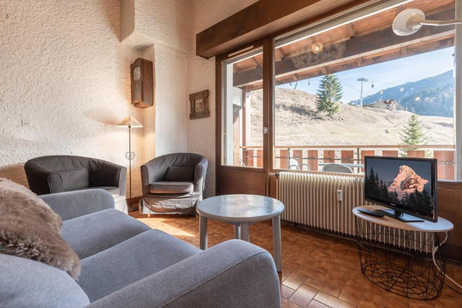 Rent in ski resort 4 room mezzanine apartment 8 people (AIGLBS) - Résidence Aigles I - La Clusaz - Living room