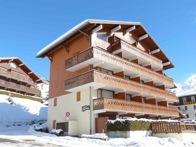 Location au ski Résidence Alcyon - La Clusaz - Extérieur hiver