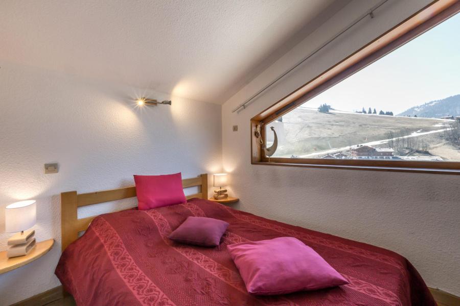 Ski verhuur Appartement 4 kamers mezzanine 6 personen (44) - Résidence Alcyon - La Clusaz - Kamer