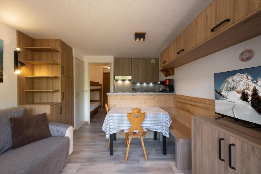 Skiverleih Studio Schlafnische 4 Personen (15) - Résidence Alcyon - La Clusaz - Wohnzimmer