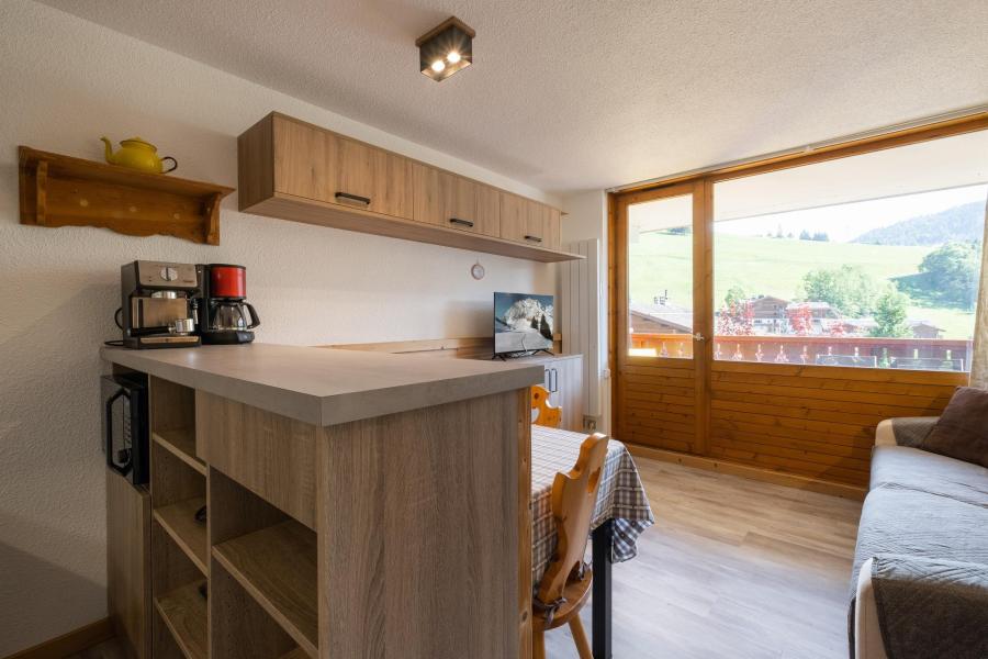 Skiverleih Studio Schlafnische 4 Personen (15) - Résidence Alcyon - La Clusaz - Wohnzimmer