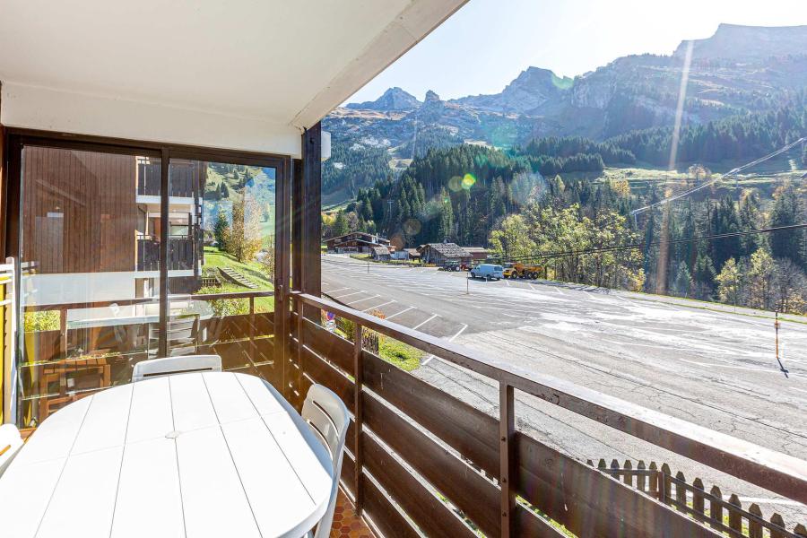 Ski verhuur Studio bergnis 6 personen (BALM06) - Résidence Balme I - La Clusaz - Balkon