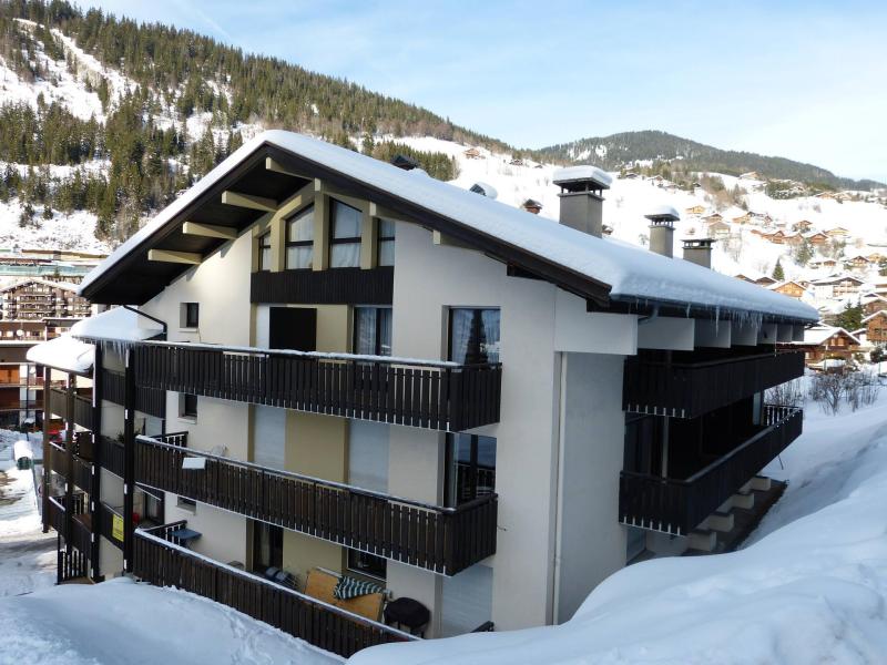 Location au ski Résidence Belmont - La Clusaz - Extérieur hiver