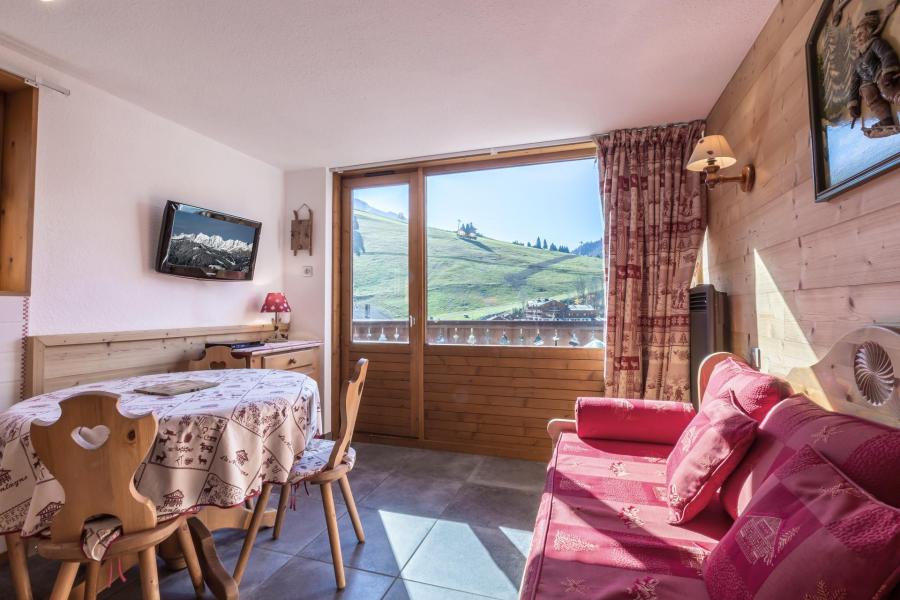 Rent in ski resort 2 room apartment sleeping corner 5 people (35) - Résidence Biblos - La Clusaz - Living room