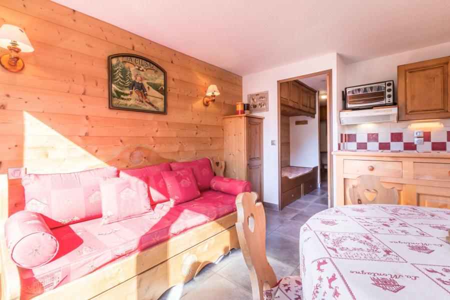 Rent in ski resort 2 room apartment sleeping corner 5 people (35) - Résidence Biblos - La Clusaz - Living room