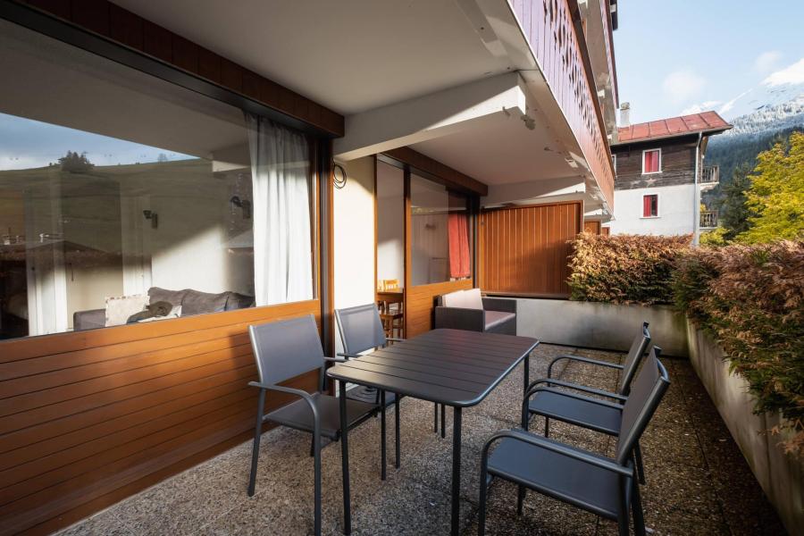 Location au ski Appartement 2 pièces coin nuit 4 personnes (12) - Résidence Biblos - La Clusaz - Balcon