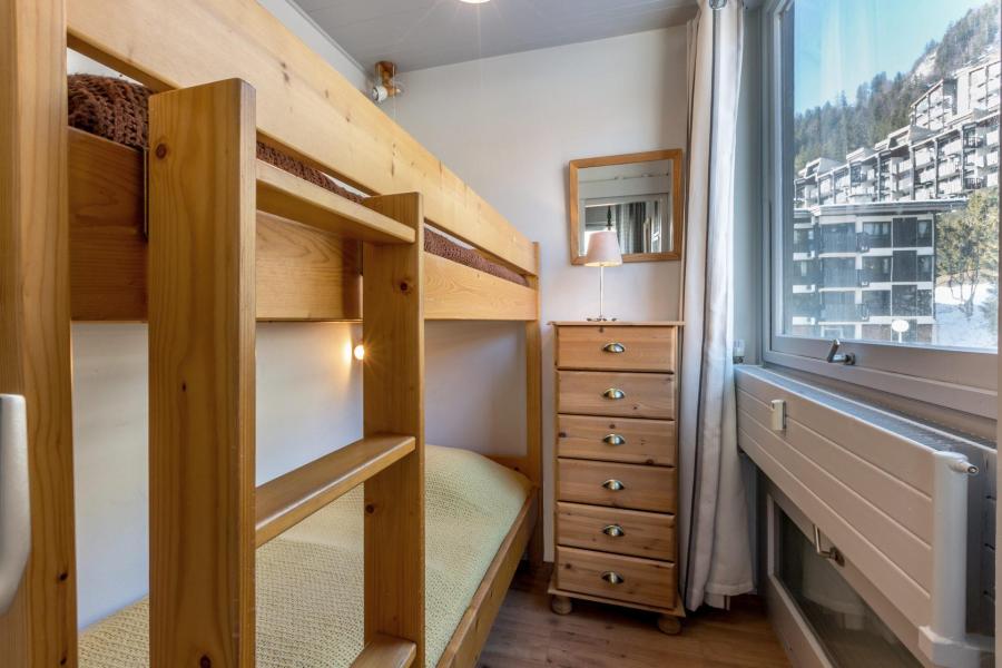 Skiverleih 3-Zimmer-Appartment für 4 Personen (BISO23) - Résidence Bison - La Clusaz - Offener Schlafbereich