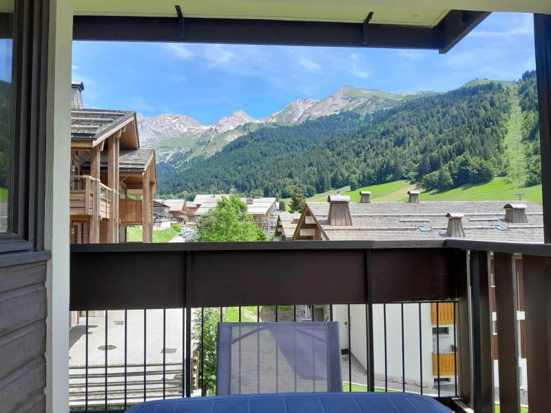 Wynajem na narty Apartament 3 pokojowy 6 osób (BISO12) - Résidence Bison - La Clusaz - Balkon