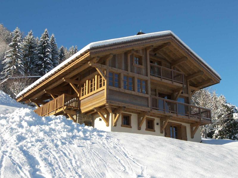 Vacances en montagne Résidence Clafoutis - La Clusaz - Extérieur hiver