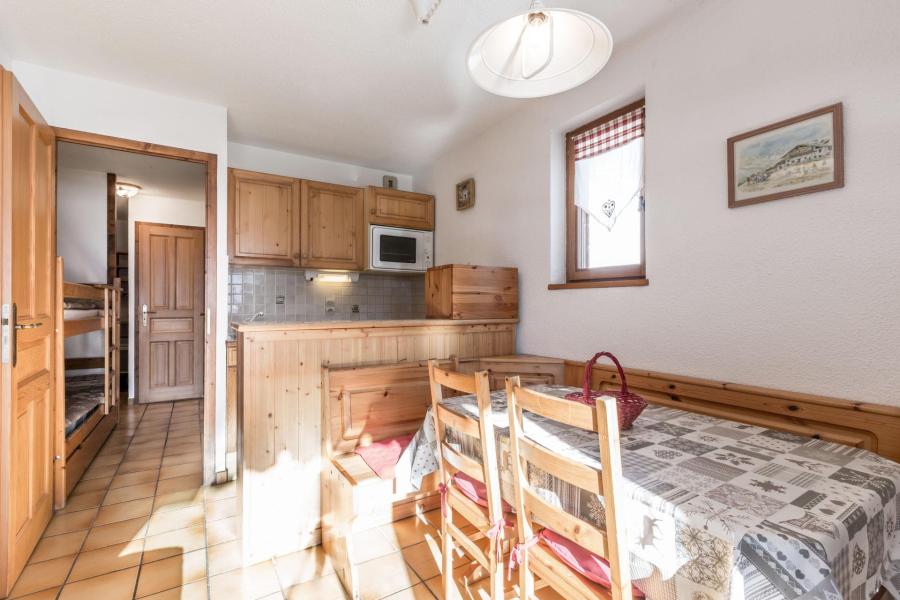 Ski verhuur Appartement 2 kamers bergnis 5 personen (05) - Résidence Danais - La Clusaz - Kamer