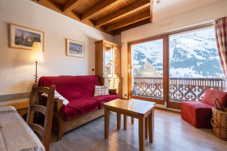 Rent in ski resort 4 room apartment sleeping corner 6 people (07) - Résidence Laurentides - La Clusaz - Living room