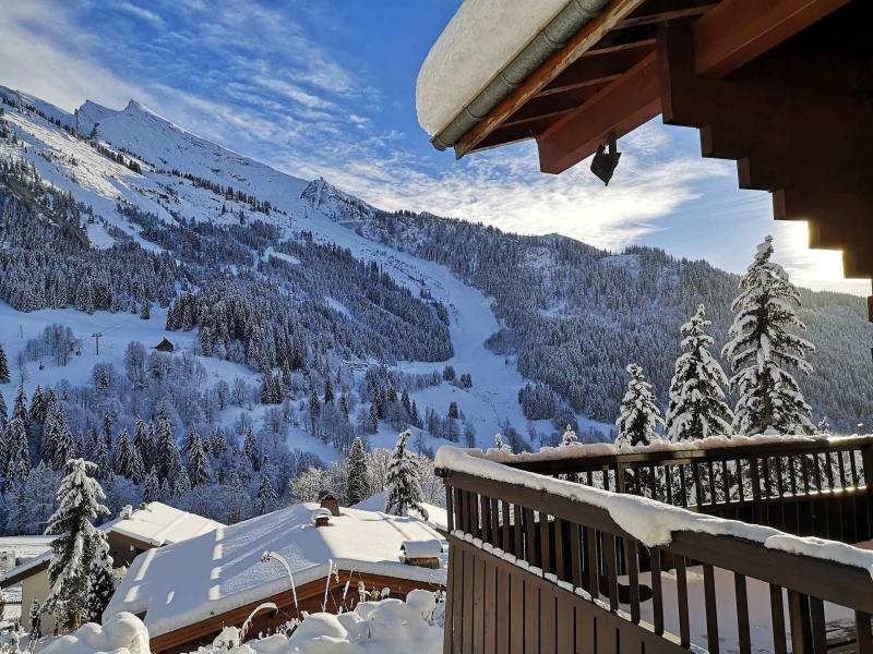 Soggiorno sugli sci Chalet 4 stanze per 6 persone (2) - Résidence Lyckrete - La Clusaz - Balcone