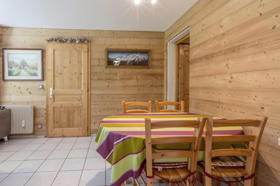 Ski verhuur Appartement 3 kamers 4 personen (01) - Résidence Mérisiers - La Clusaz - Woonkamer