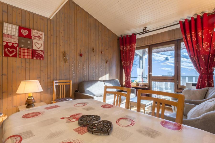 Ski verhuur Appartement duplex 4 kamers 6 personen (28) - Résidence Ours Brun - La Clusaz - Woonkamer