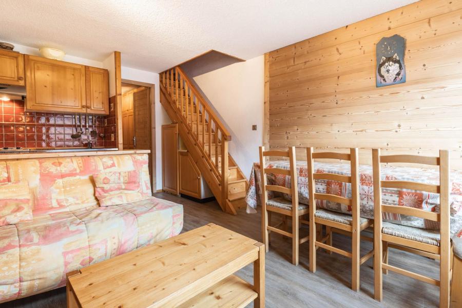 Rent in ski resort 4 room duplex apartment 6 people (520) - Résidence Parnasse 1 - La Clusaz - Living room