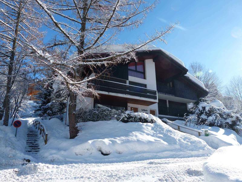 Soggiorno sugli sci Résidence Sarto - La Clusaz - Esteriore inverno