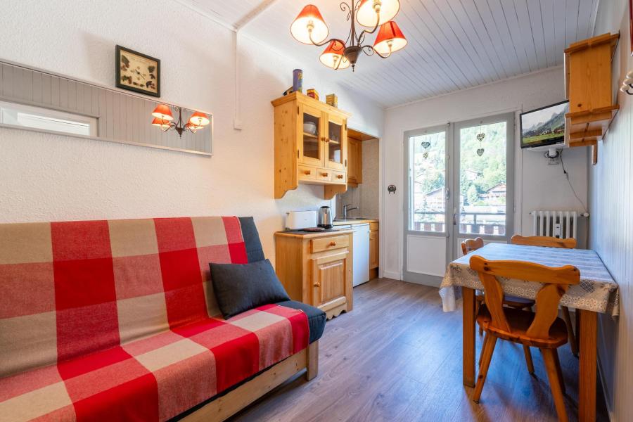 Skiverleih 2-Zimmer-Appartment für 4 Personen (20) - Résidence Soleil d'Or - La Clusaz - Wohnzimmer