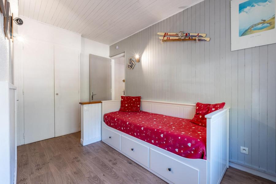 Skiverleih 2-Zimmer-Appartment für 4 Personen (20) - Résidence Soleil d'Or - La Clusaz - Wohnzimmer