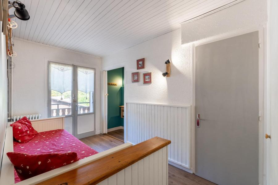 Skiverleih 2-Zimmer-Appartment für 4 Personen (20) - Résidence Soleil d'Or - La Clusaz - Wohnzimmer