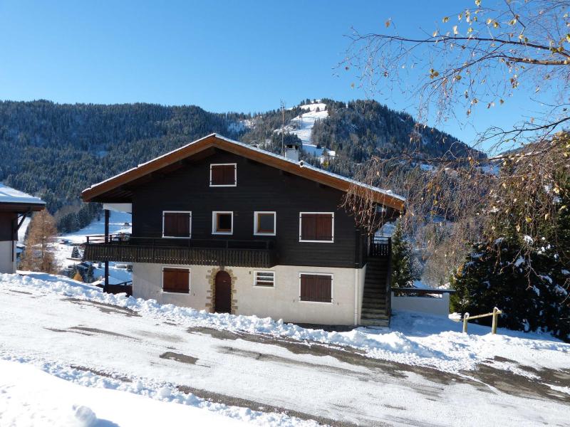 Urlaub in den Bergen Résidence Traverse - La Clusaz - Draußen im Winter