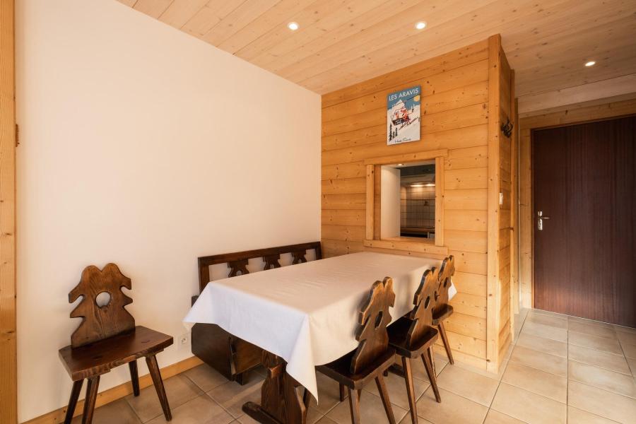 Rent in ski resort 3 room apartment sleeping corner 6 people (01) - Résidence Wapiti - La Clusaz - Living room