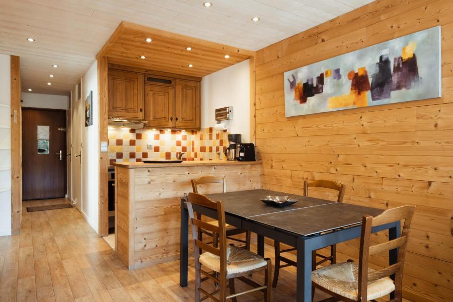 Ski verhuur Appartement 3 kamers 6 personen (15) - Résidence Wapiti - La Clusaz - Woonkamer