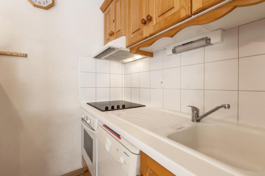 Rent in ski resort 3 room apartment cabin 6 people (BELAL4) - Résience Bel Alp - La Clusaz - Kitchen