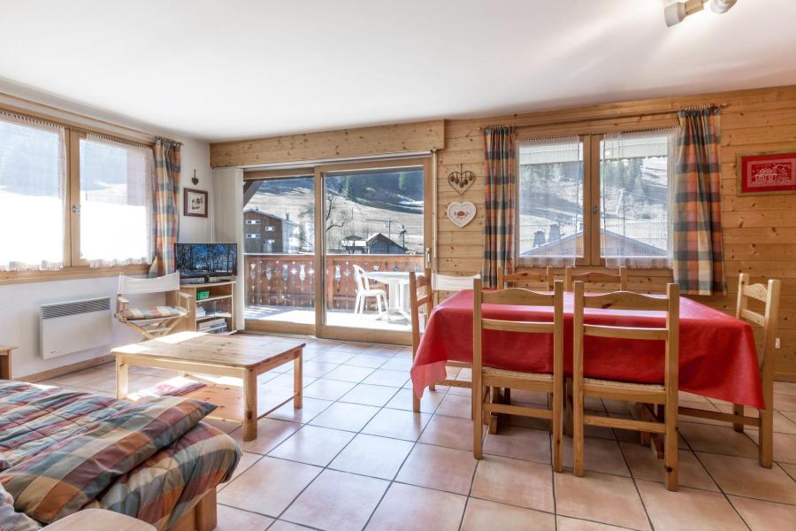 Skiverleih 3-Zimmer-Holzhütte für 6 Personen (BELAL4) - Résience Bel Alp - La Clusaz - Wohnzimmer