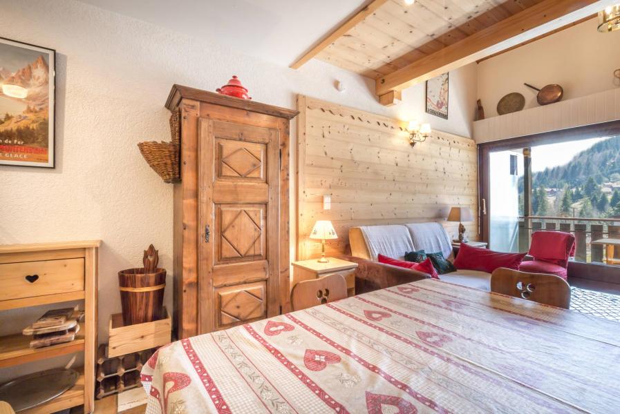 Ski verhuur Appartement 3 kamers bergnis 4 personen (08) - Riante Colline - La Clusaz - Woonkamer