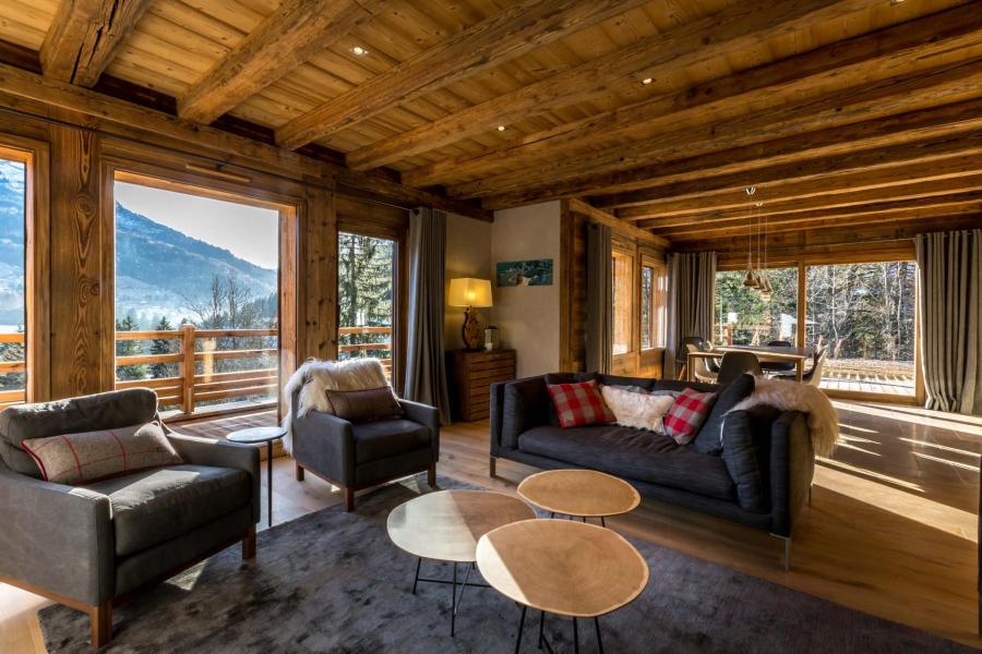 Ski verhuur Chalet 6 kamers 10 personen - Sagalodge - La Clusaz - Woonkamer