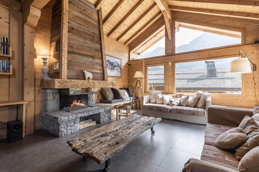 Rent in ski resort 7 room chalet 14 people - Sausalito - La Clusaz - Living room