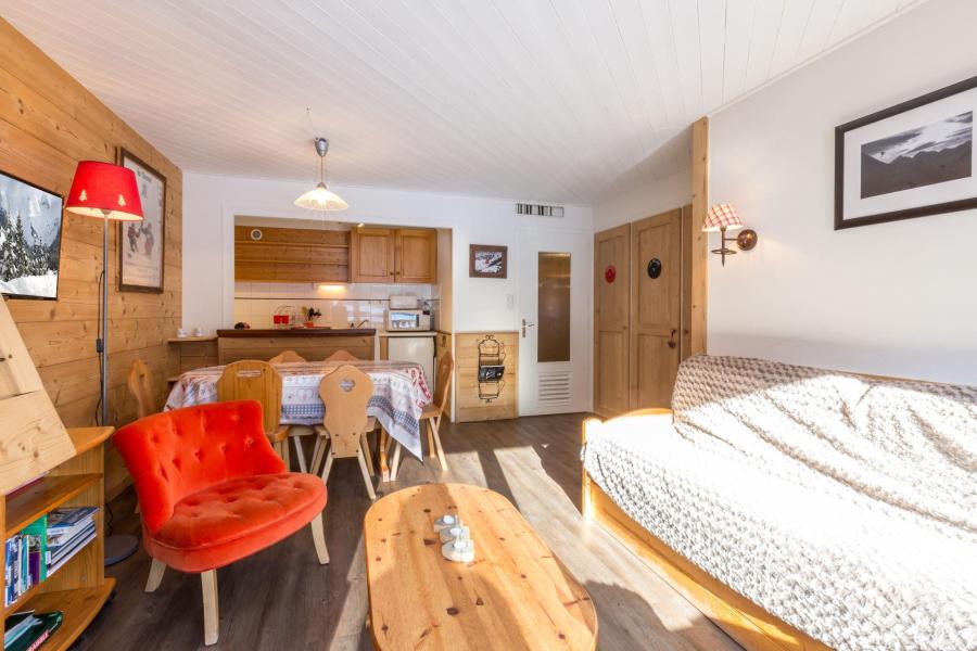 Ski verhuur Appartement 3 kamers bergnis 6 personen (29) - Week-End - La Clusaz - Woonkamer