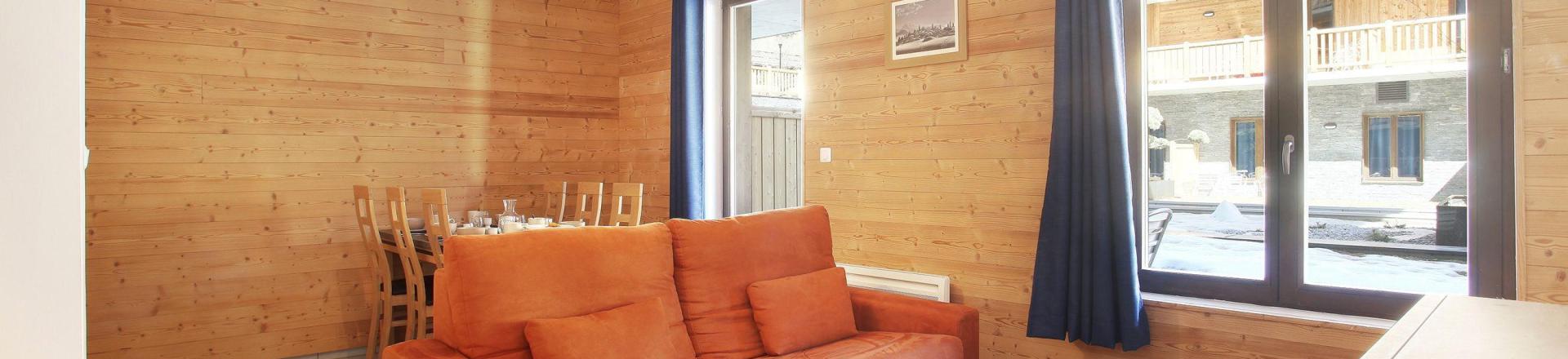 Rent in ski resort Résidence Prestige Mendi Alde - La Clusaz - Living room