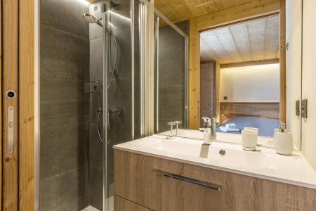 Soggiorno sugli sci Bon Vieux Temps - La Clusaz - Bagno con doccia