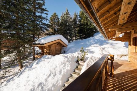 Vacances en montagne Chalet Alpanou - La Clusaz - Extérieur hiver