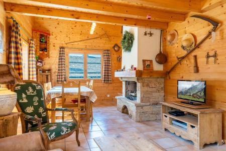 Location au ski Chalet duplex mitoyen 5 pièces 9 personnes - Chalet Gotty Joly L'Bele - La Clusaz - Séjour