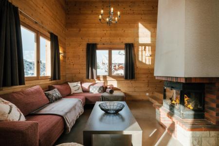 Rent in ski resort 5 room chalet 8 people (06) - Chalet Pistes Du Soleil 6 Bartavelles - La Clusaz - Living room