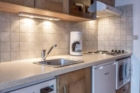 Rent in ski resort 2 room apartment sleeping corner 4 people (07) - Domanial A - La Clusaz - Kitchen