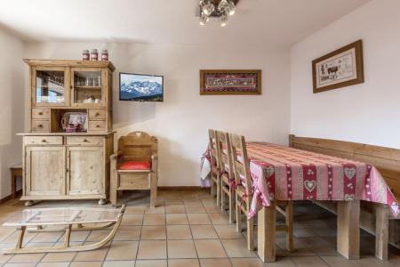 Rent in ski resort 2 room apartment sleeping corner 5 people (05) - Domanial A - La Clusaz - Living room