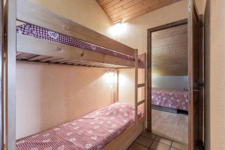 Ski verhuur Appartement 2 kamers bergnis 4 personen (13) - Domanial A - La Clusaz - Slaapnis