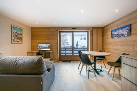 Ski verhuur Appartement 3 kamers bergnis 6 personen (308) - Les Etages Bat N°3 - La Clusaz - Woonkamer