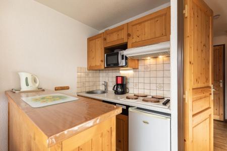 Ski verhuur Appartement 2 kamers bergnis 5 personen (31) - Résidence Alcyon - La Clusaz - Keukenblok