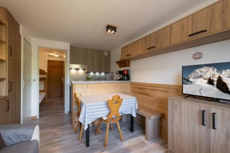 Ski verhuur Studio bergnis 4 personen (15) - Résidence Alcyon - La Clusaz - Woonkamer