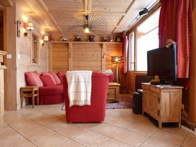 Ski verhuur Appartement 5 kabine kamers 8 personen (02) - Résidence Biblos - La Clusaz - Woonkamer