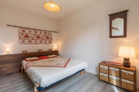 Skiverleih Wohnung 3 Zimmer Schlafnische 6 Personen (610) - Résidence Chanteneige - La Clusaz - Schlafzimmer