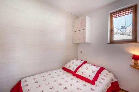 Alquiler al esquí Apartamento cabina 2 piezas para 5 personas (05) - Résidence Danais - La Clusaz - Habitación